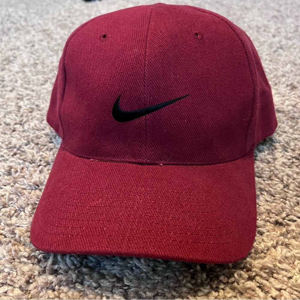Nike Vintage Golf Hat. Tiger Woods 1998